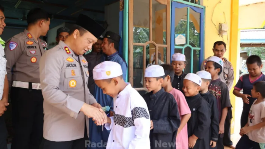 Kapolres Barsel Gelar Jumat Curhat di Masjid Kuba Danau Ganting, Ajak Warga Jaga Kamtibmas